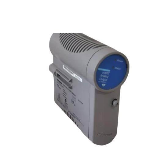 CC-PAOH01 (51405039-175) Honeywell Analog Output Module